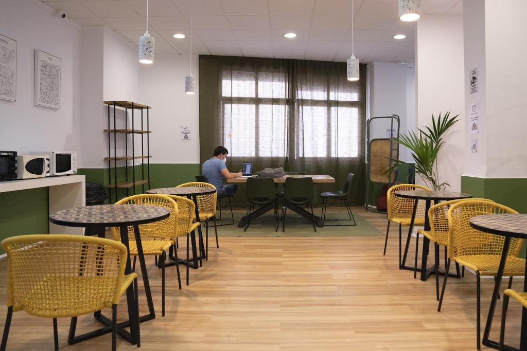 Hostel MiCampus Burjassot, Spain - Booking.com