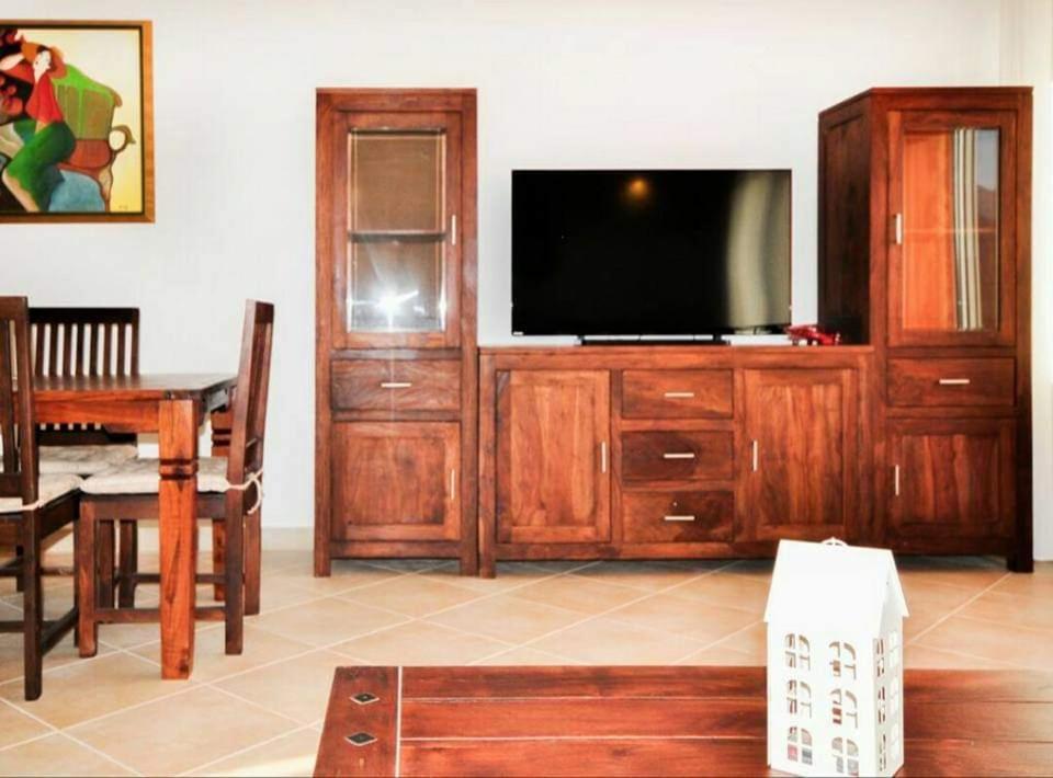 TV a/nebo společenská místnost v ubytování Villa Fabry