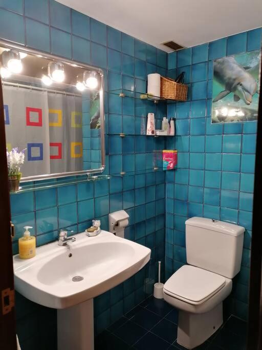 Koupelna v ubytování Apartamento para 6 personas en Barbastro