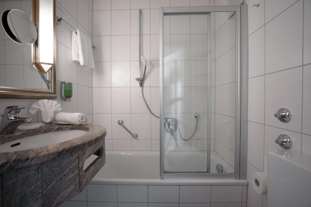 Mittelburg Wellnesshotel - Single Room With Mountain View