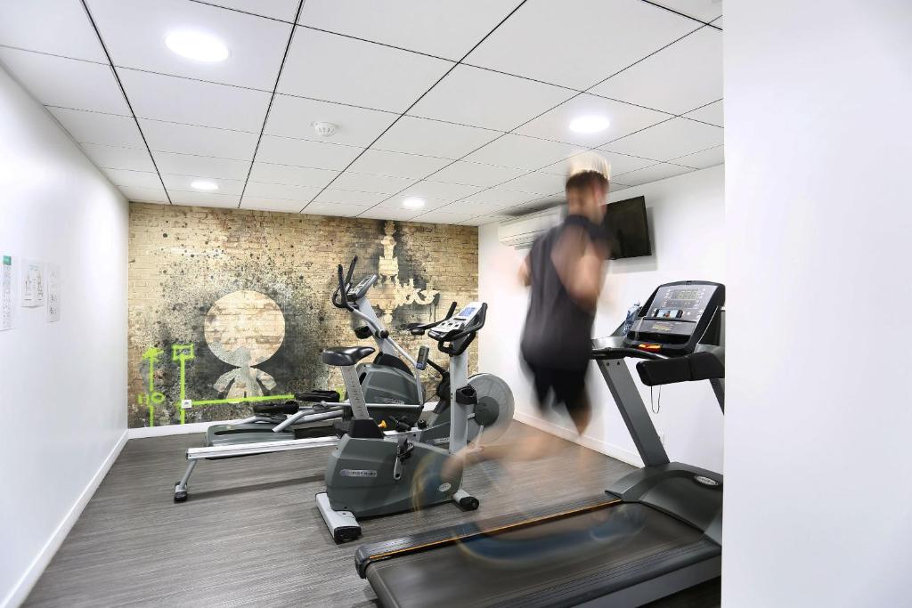 Gimnàs o zona de fitness de Appart Hotel Odalys City Toulouse Colombélie