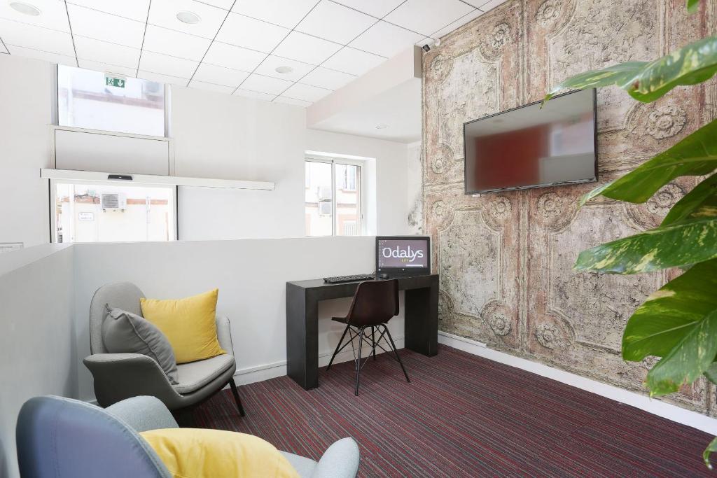 Appart Hotel Odalys City Toulouse Colombélie - Resim 36