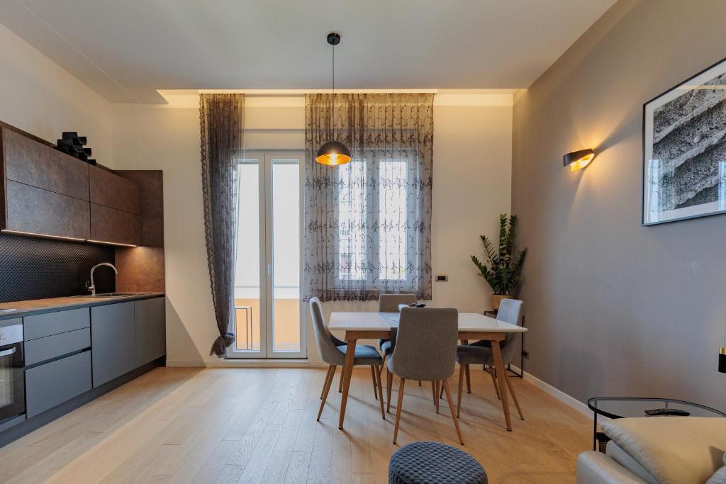 Kuchyňa alebo kuchynka v ubytovaní Sunset Bridge Apartment