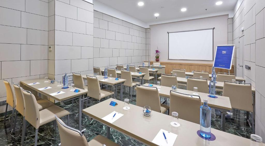 Konferenční prostory v ubytování NH Ciudad de Zaragoza