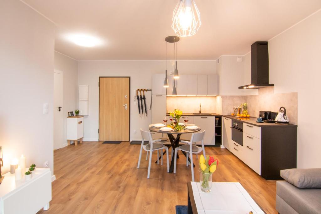 Kuchyňa alebo kuchynka v ubytovaní Maya's Flats & Resorts 51 - Aura 40
