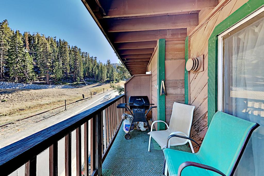 Hotel Quaking Aspen Lane C, Stateline, NV