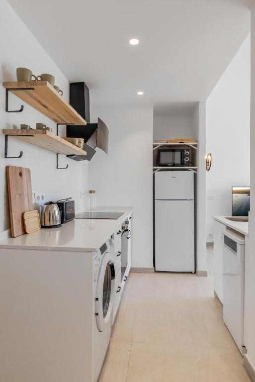 Kuchnia lub aneks kuchenny w obiekcie Luminoso apartamento en Andalucía del Mar