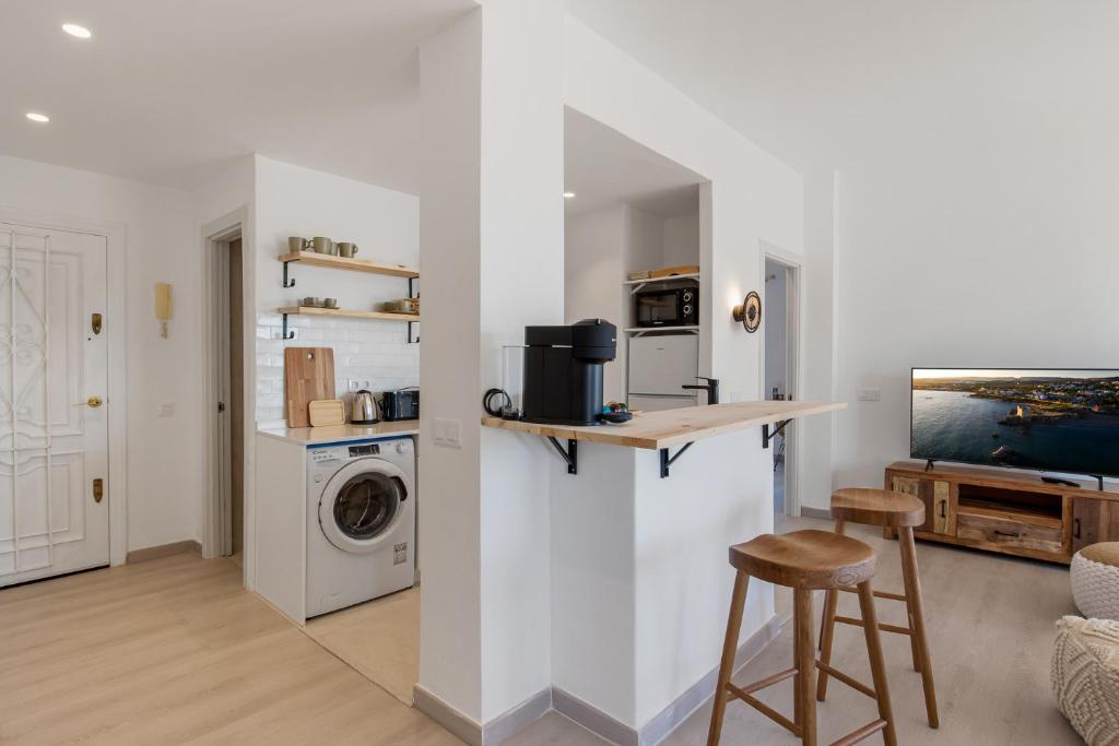 Kuchnia lub aneks kuchenny w obiekcie Luminoso apartamento en Andalucía del Mar