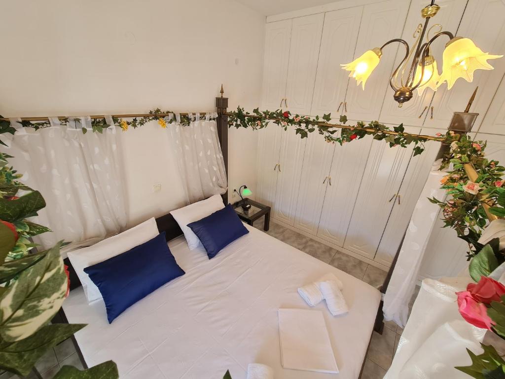 Myrtia Guest House - Appartement Met Drie Slaapkamers