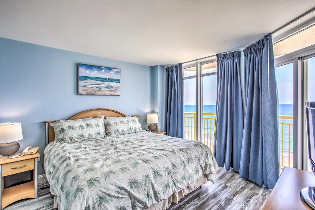Ocean-View Balcony North Myrtle Beach Condo!（マートルビーチ 