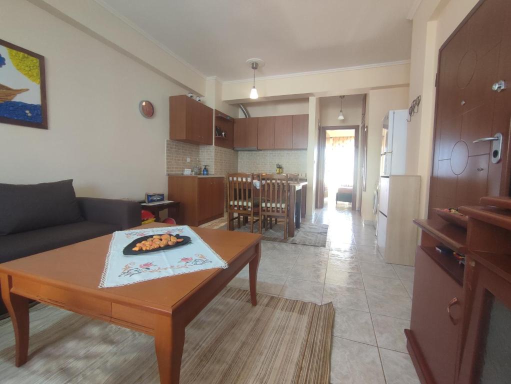 Fotografie z fotogalerie ubytování Dreamy 2 bedroom condo with free parking v destinaci Nea Kallikratia
