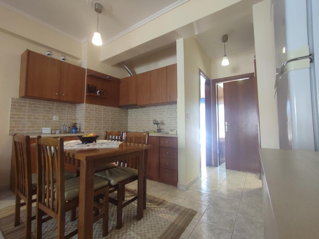 Fotografie z fotogalerie ubytování Dreamy 2 bedroom condo with free parking v destinaci Nea Kallikratia