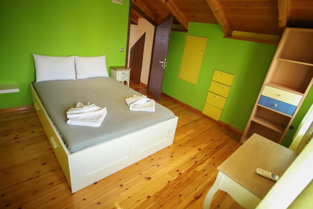 Postel nebo postele na pokoji v ubytování Moon studios