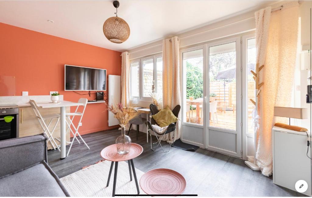 Le 102, Maison avec Terrasse et parking Gare de ROUEN - Apartamento Con Terraza