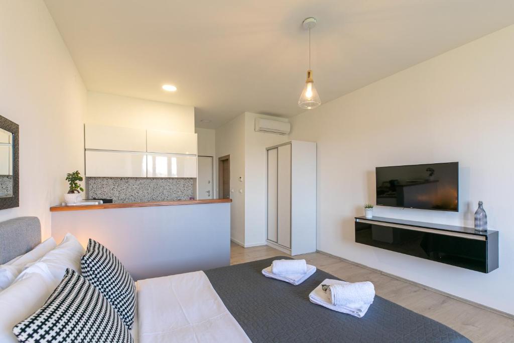 Kuchnia lub aneks kuchenny w obiekcie Polai Panorama Apartments with FREE Parking