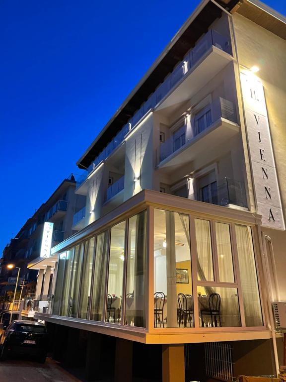 Budova, kde se hotel nachází