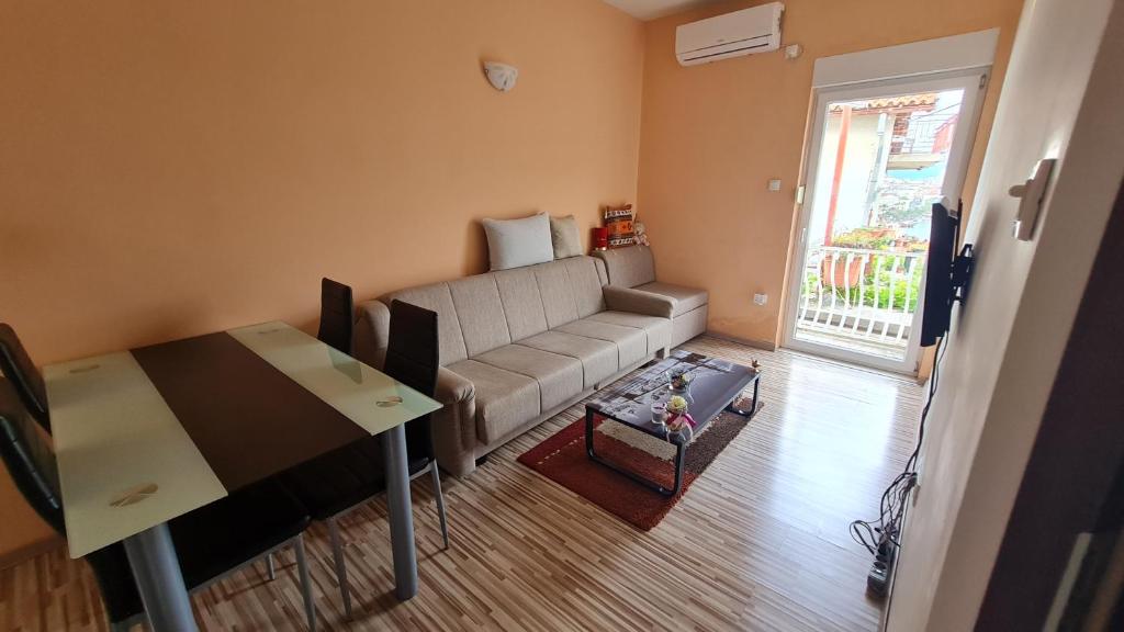 Posedenie v ubytovaní Apartment Sierra