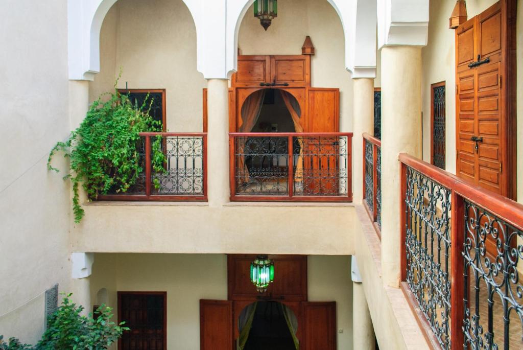 Balkón nebo terasa v ubytování Riad Couleurs du Sud