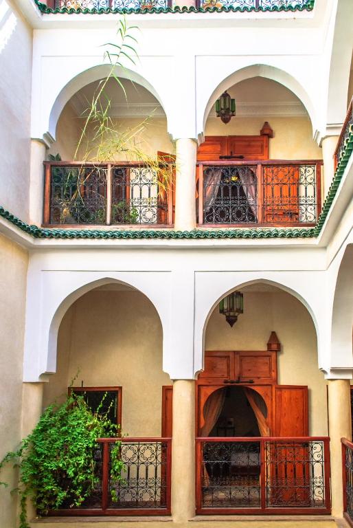Balkón nebo terasa v ubytování Riad Couleurs du Sud