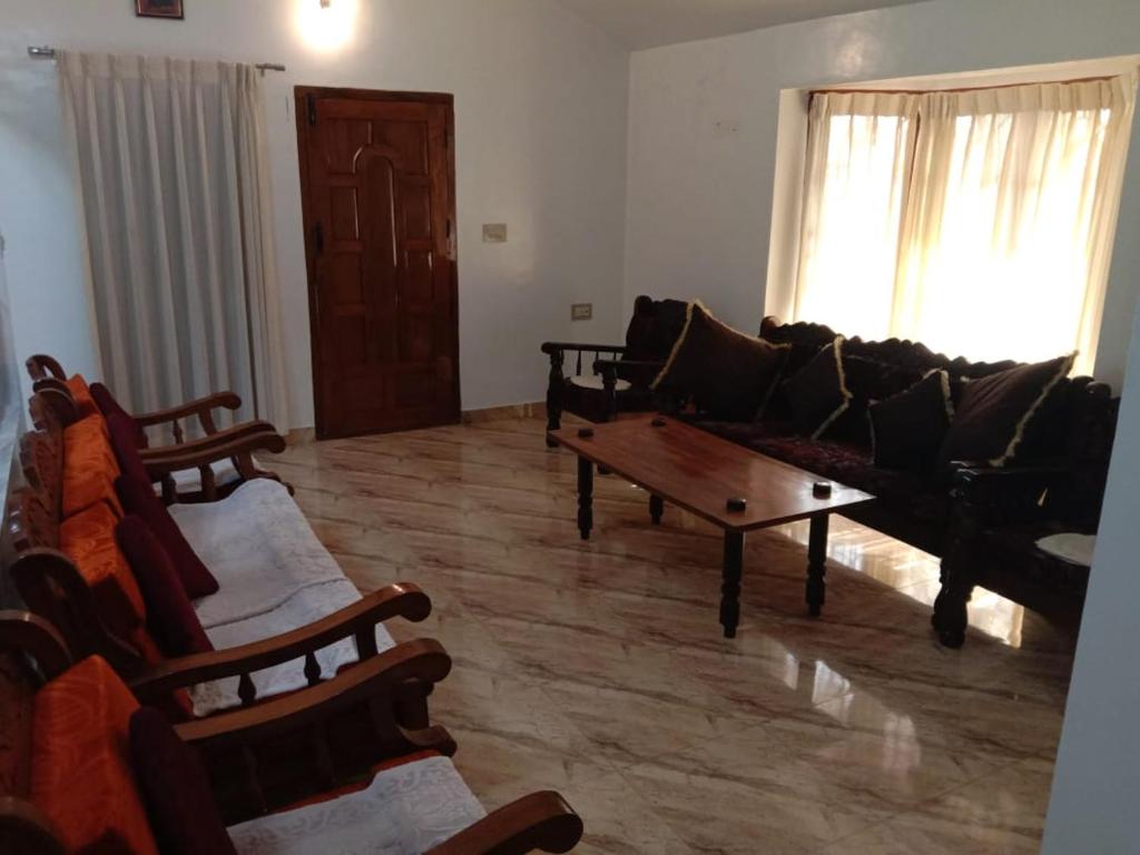 Shivalaya Homestay - Casa De Una Habitación