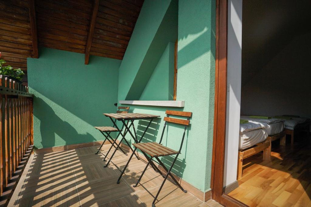Balkón nebo terasa v ubytování Bagoly-kő Panzió - Mátra Túraközpont