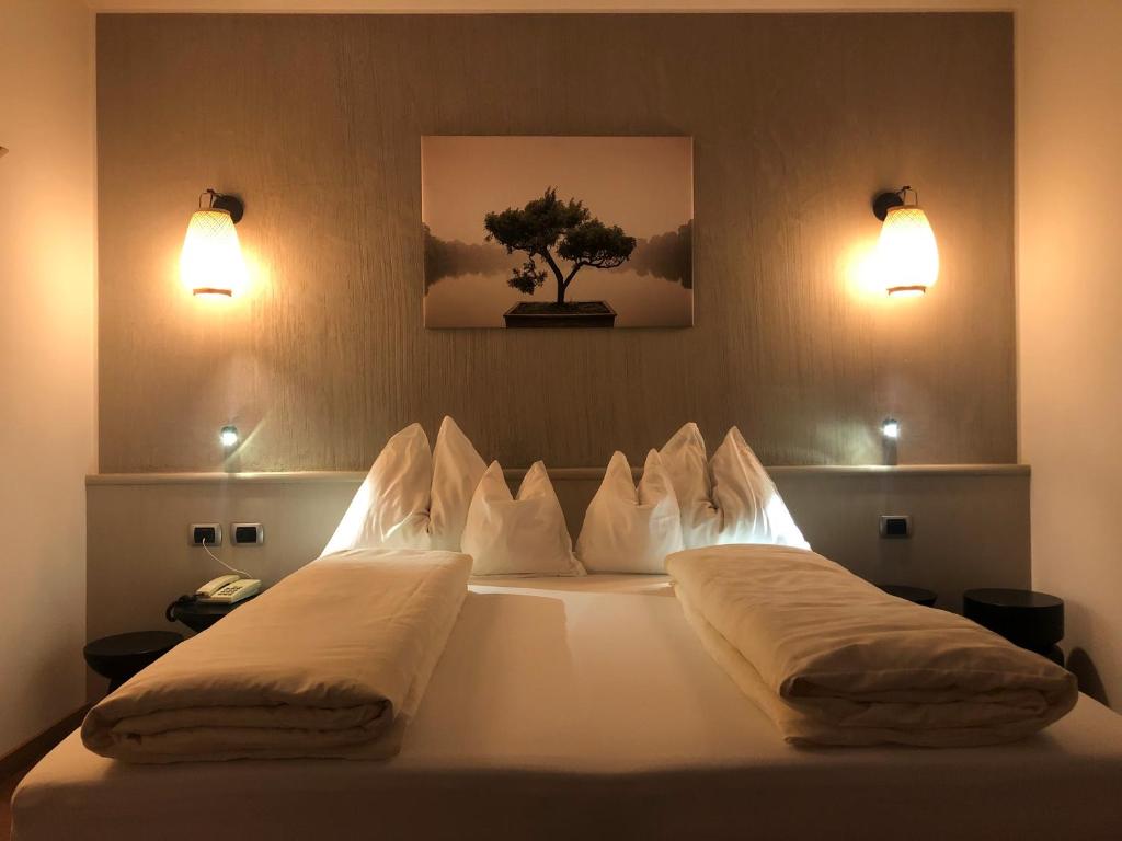 Hotel Bischofhof - Bistro Jasmin - Standard Double Room With Terrace
