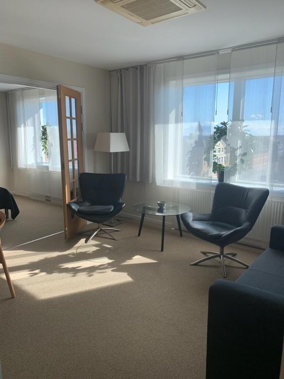 Istumisnurk majutusasutuses Hotel Skivehus