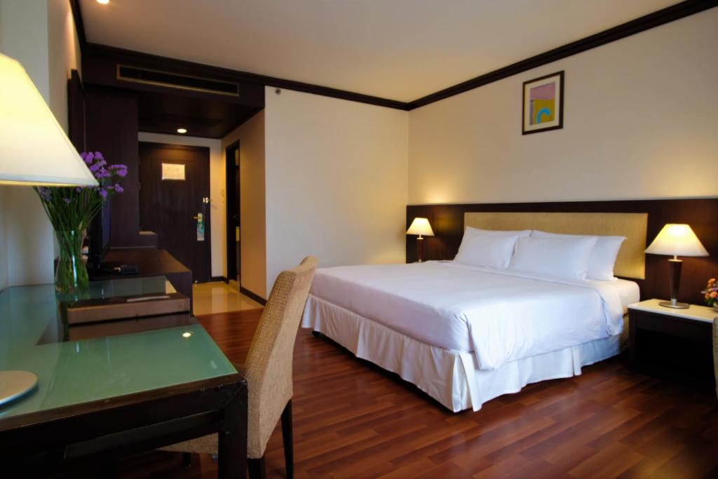 Zenith Sukhumvit Hotel - Resim 18