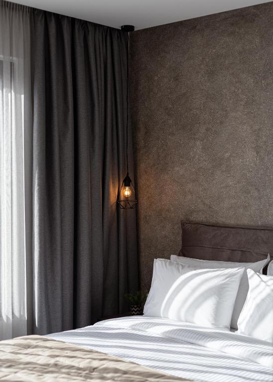 Athenian Spirit - 19