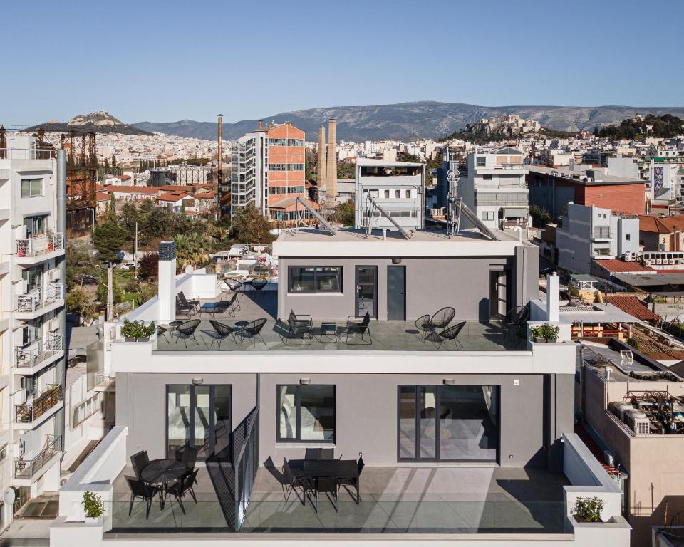 Athenian Spirit - 16