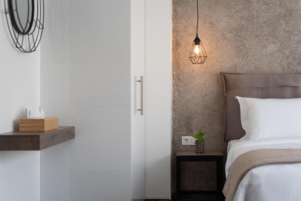 Athenian Spirit - 17