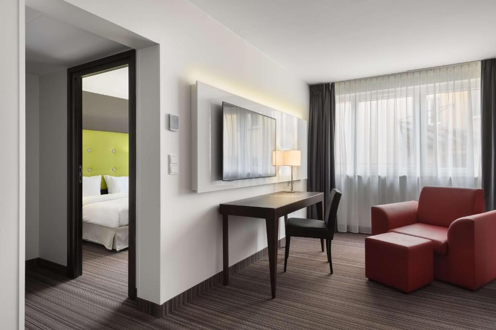 TV a/nebo společenská místnost v ubytování Radisson Blu Sobieski