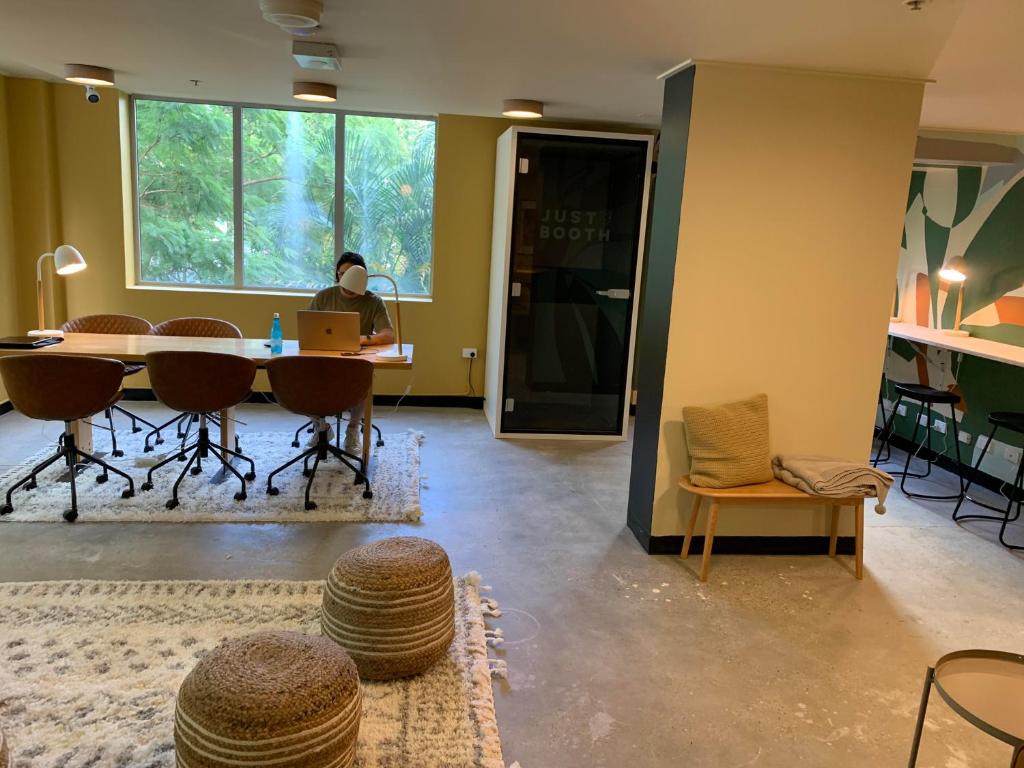 Roamer Brisbane - Resim 16