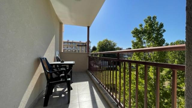 Private studio in Summer Breeze 317