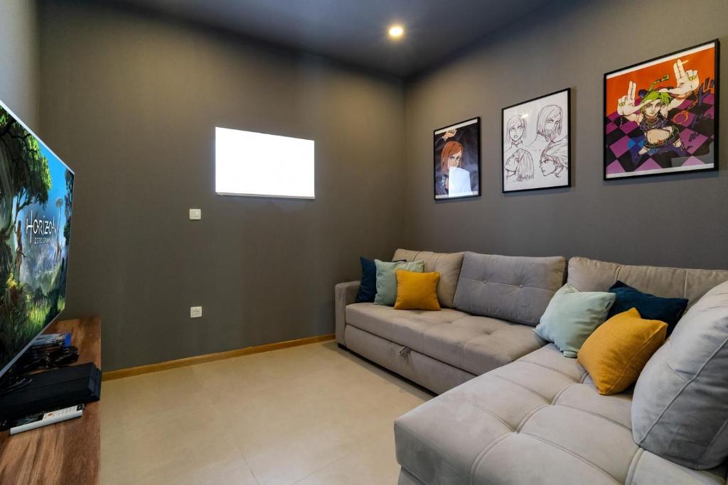 Posedenie v ubytovaní Seaview Villa BLUE LAGOON with private pool, jacuzzi, media room, 6 bedrooms, beach 70m