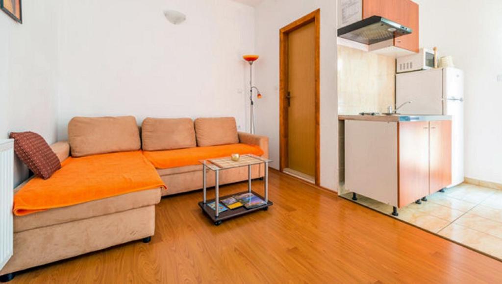 Kuchyňa alebo kuchynka v ubytovaní Guest House Fontana