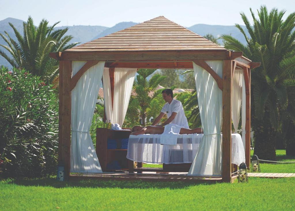 Zahrada ubytování Roda Beach Resort & Spa