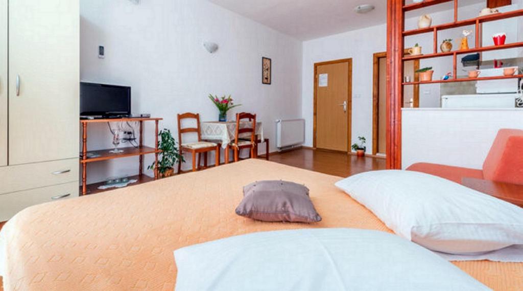Posteľ alebo postele v izbe v ubytovaní Guest House Fontana