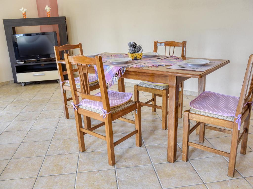 TV a/nebo společenská místnost v ubytování Tagkas Apartments
