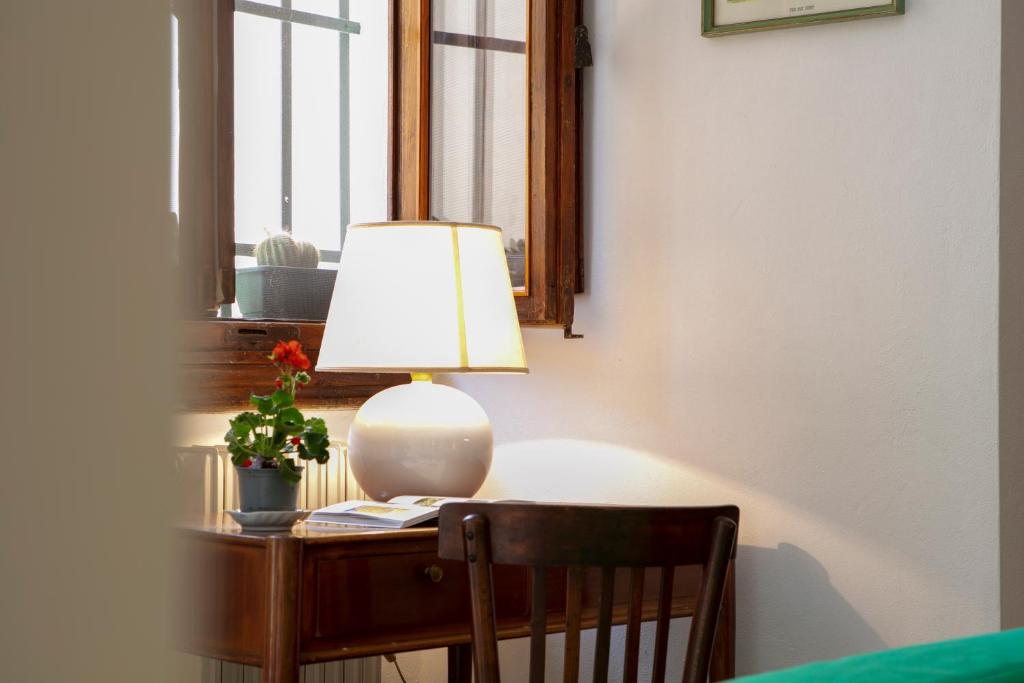 Zdjęcie z galerii obiektu Roommo Viuzzo delle Canne we Florencji