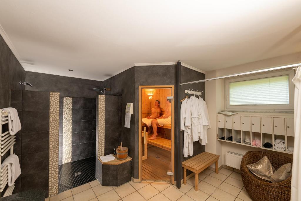 Koupelna v ubytování allgovia hotel garni