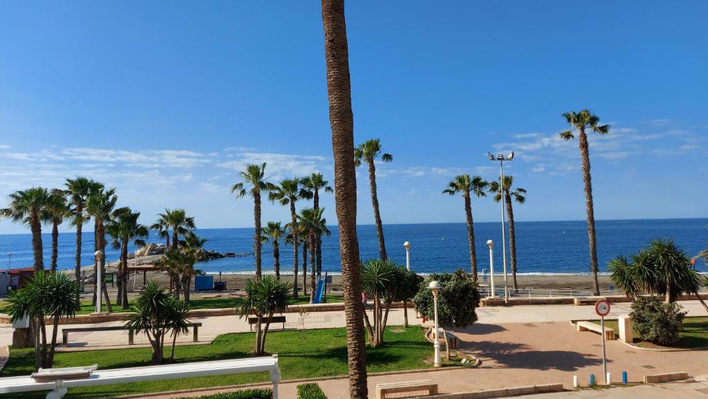 Fotografie z fotogalerie ubytování Apartamento Puerto Blanco v destinaci Caleta De Velez
