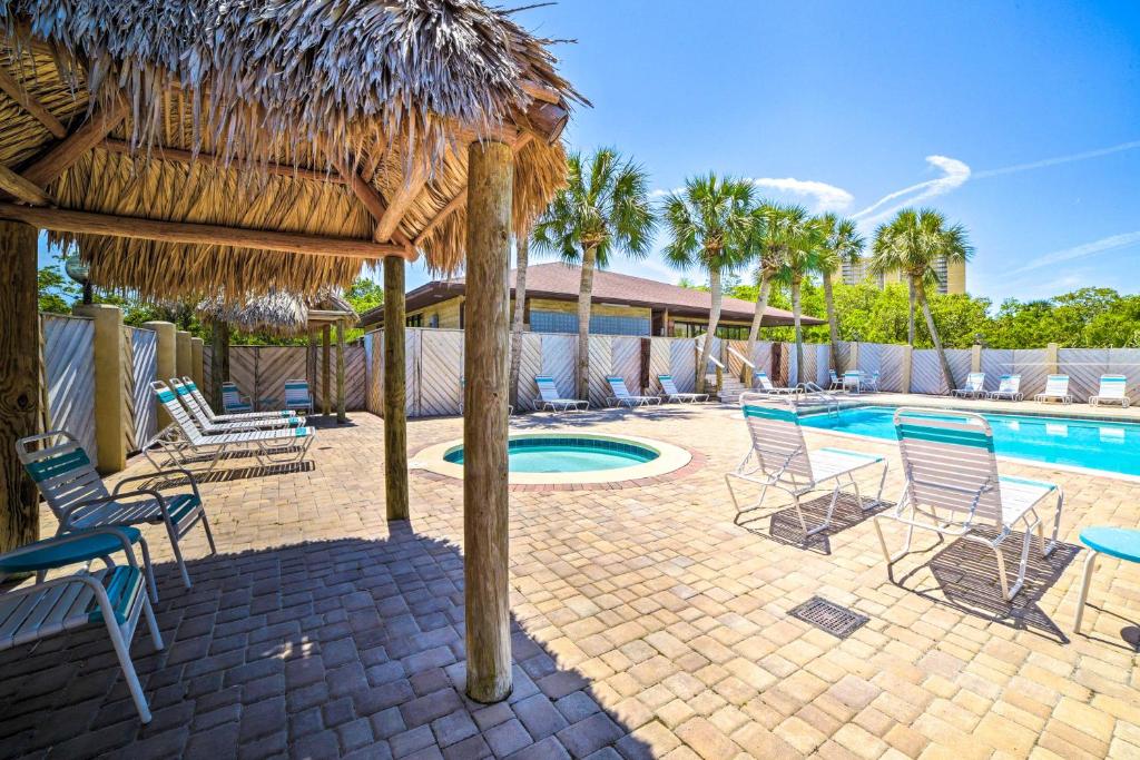 Beautiful PCB Townhome Balcony and Resort Amenities, Panama City Beach