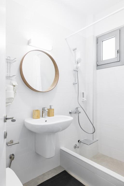 A bathroom at Boho Rooms