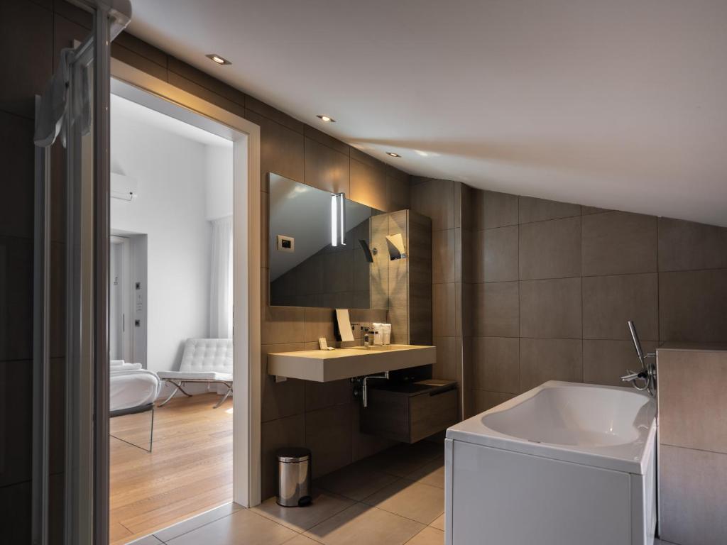 HEART OF TRENTO Loft & Rooms - Suite Avec Balcon