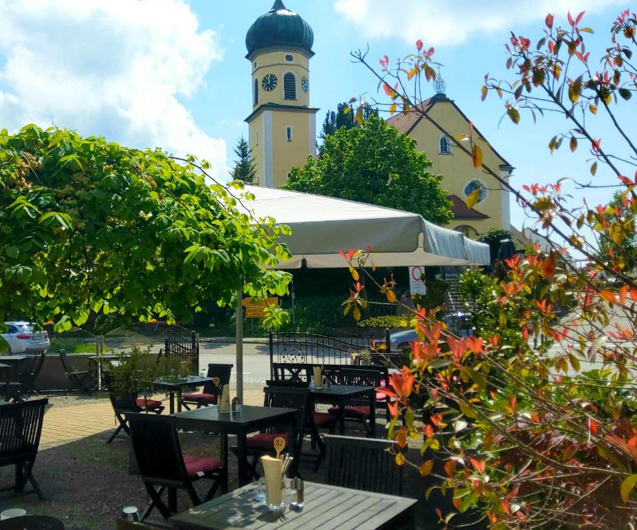 Restaurace v ubytování Hotel & Restaurant Adler Ittendorf - 24h Self-CheckIn