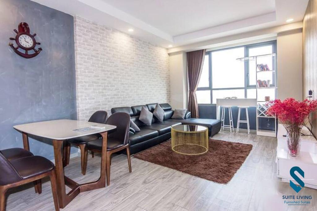 Luxury The Goldview Apartment 2 bedroom Sub-Penthouse in Distric 4 FREE pool gym