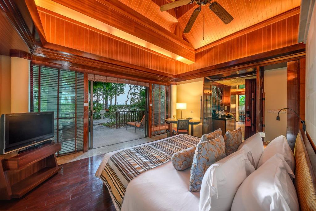 Gallery image of Centara Grand Beach Resort & Villas Krabi in Ao Nang Beach