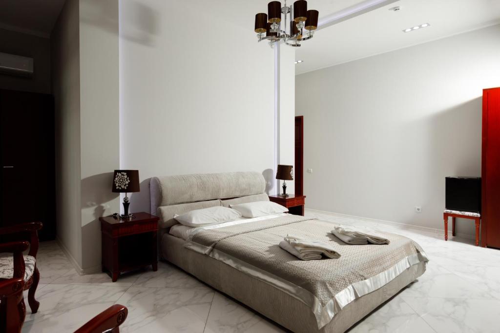 Giowine Hotel & Restaurant - Chambre Double De Luxe Avec Balcon