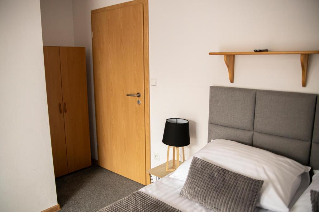 Tatrzańskie Spanie pokoje gościnne - 8